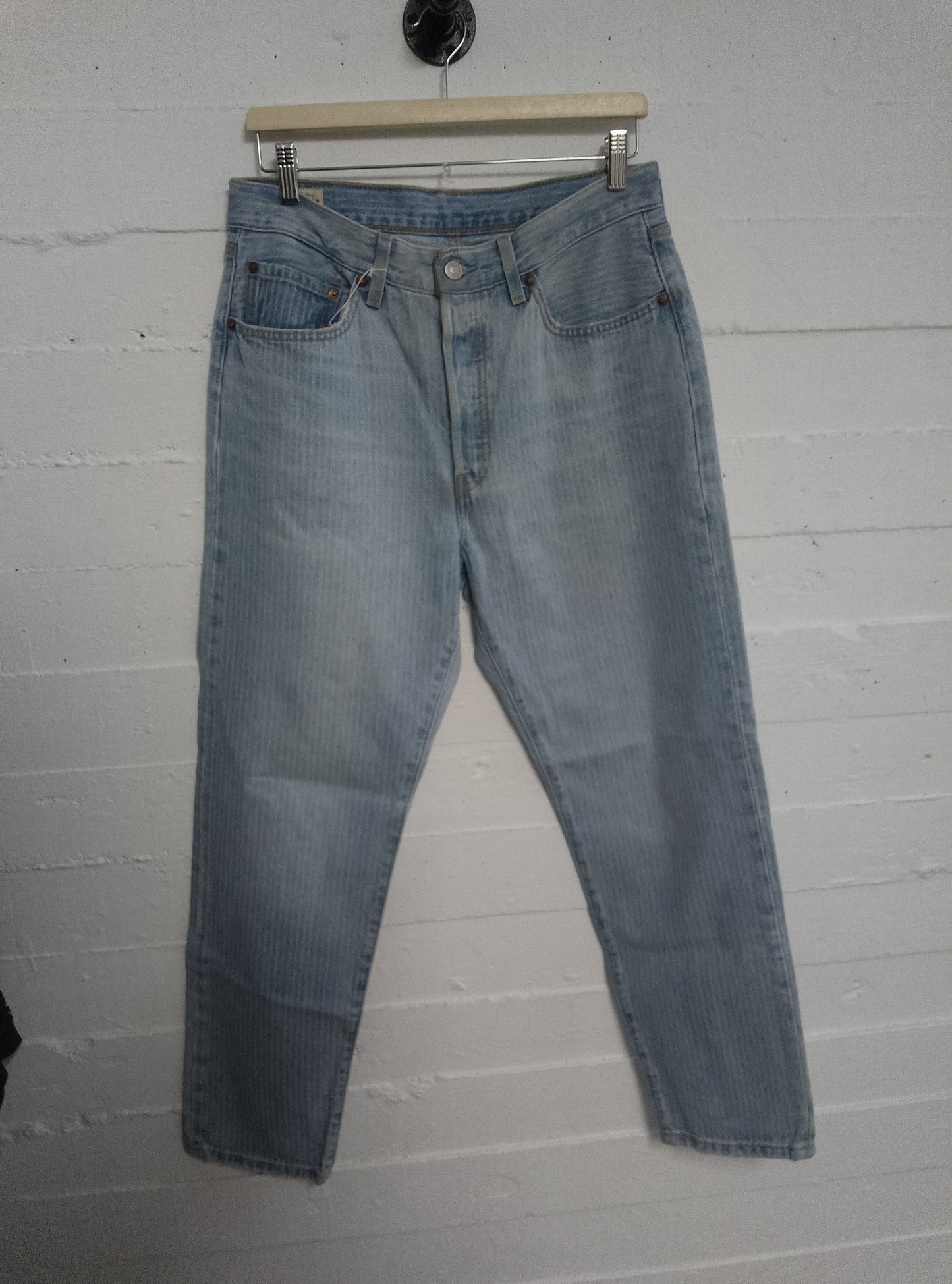 Pantalón Levis Rayado